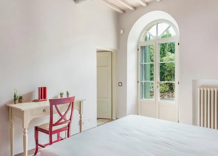 Villa Finestra Su 16, Emma