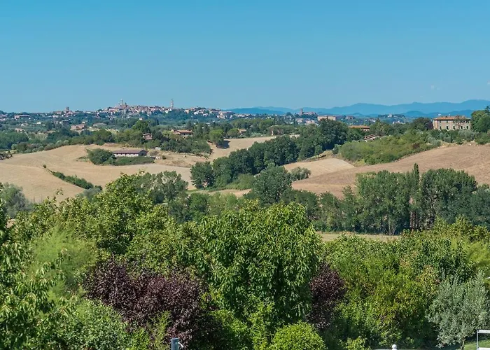 Finestra Su 16, Emma Vila Siena