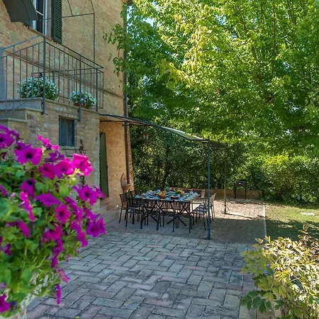 Finestra Su 16 Villa
