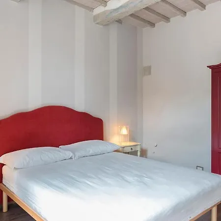 Finestra Su 16 Villa *